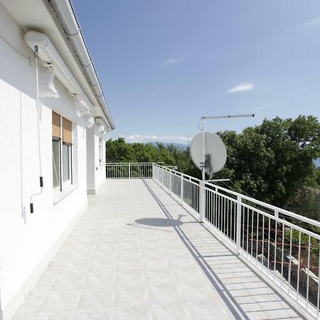 Guest House Balazevic Novi Vinodolski Bagian luar foto