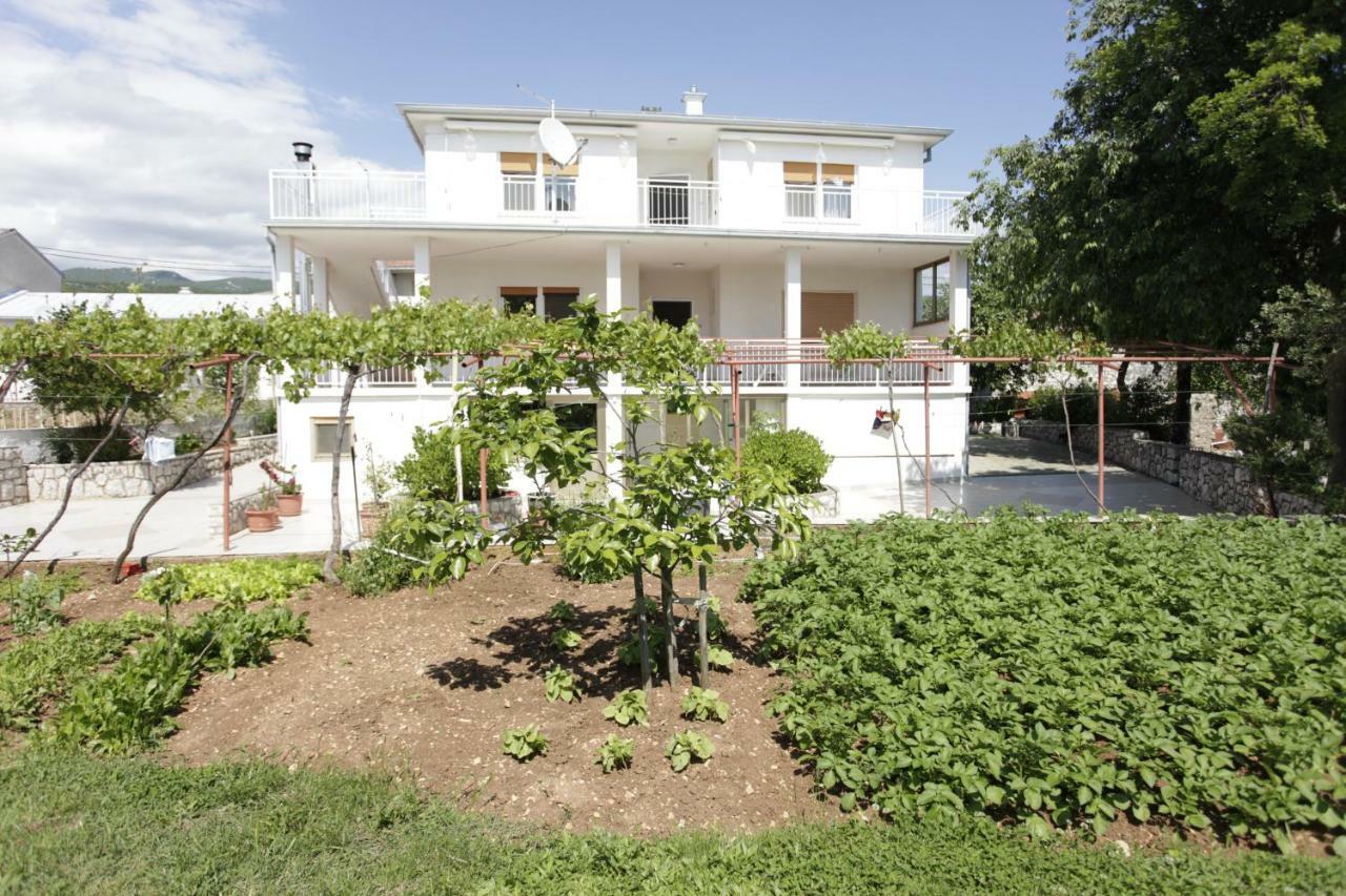 Guest House Balazevic Novi Vinodolski Bagian luar foto