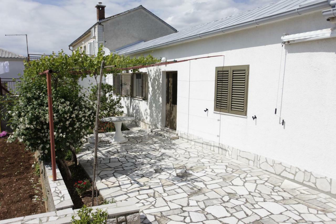 Guest House Balazevic Novi Vinodolski Bagian luar foto