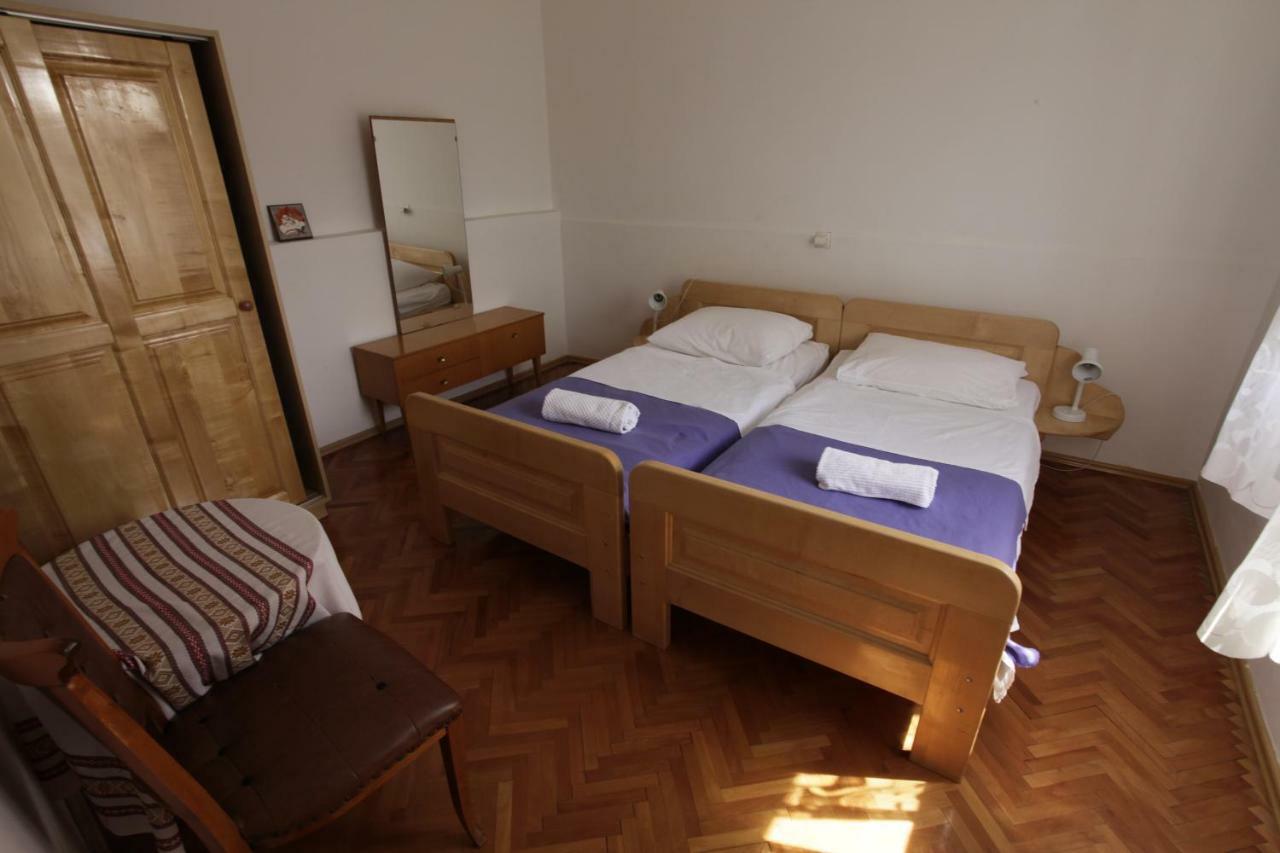 Guest House Balazevic Novi Vinodolski Bagian luar foto